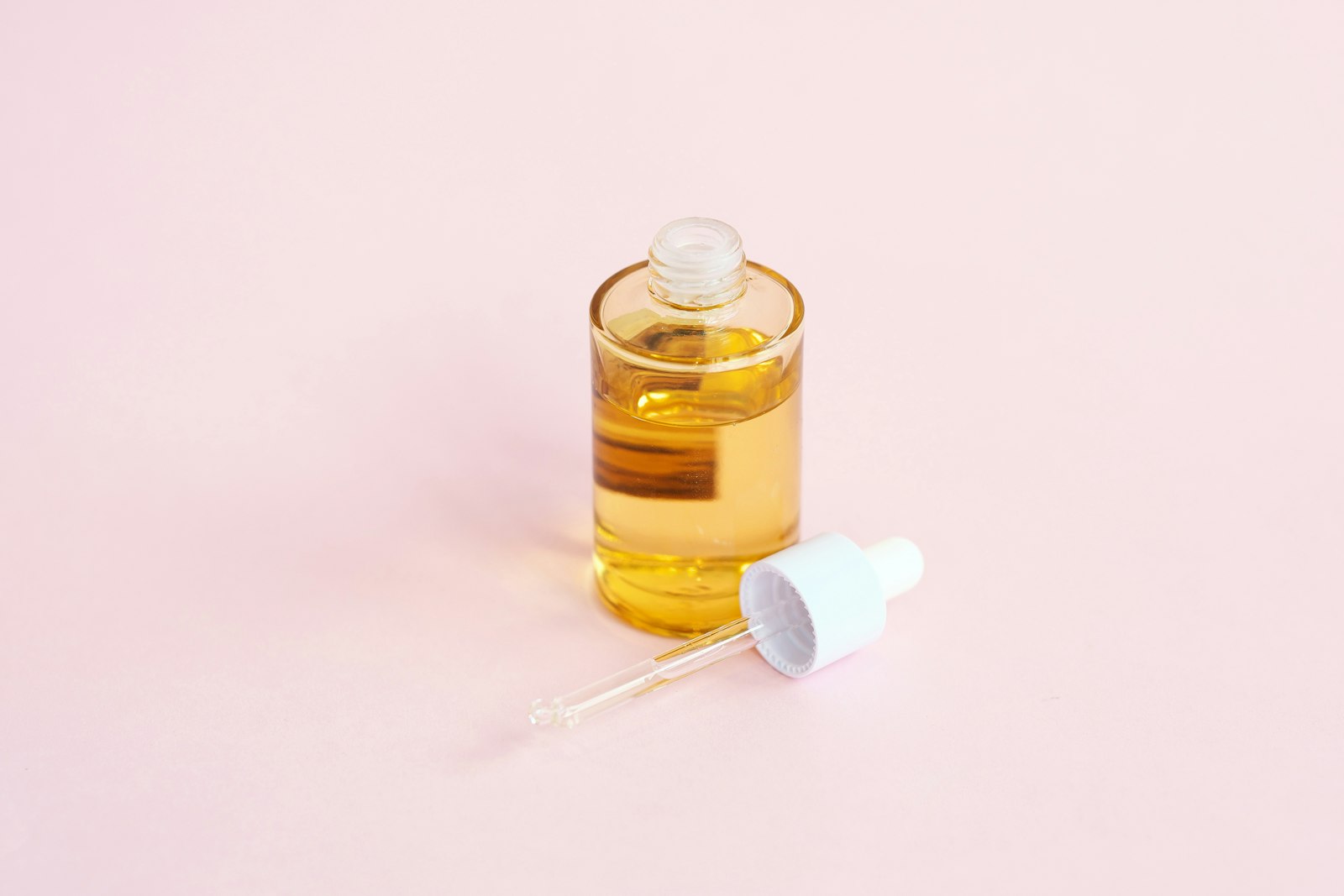 Best Lubricant for Menopause Dryness: How to Choose